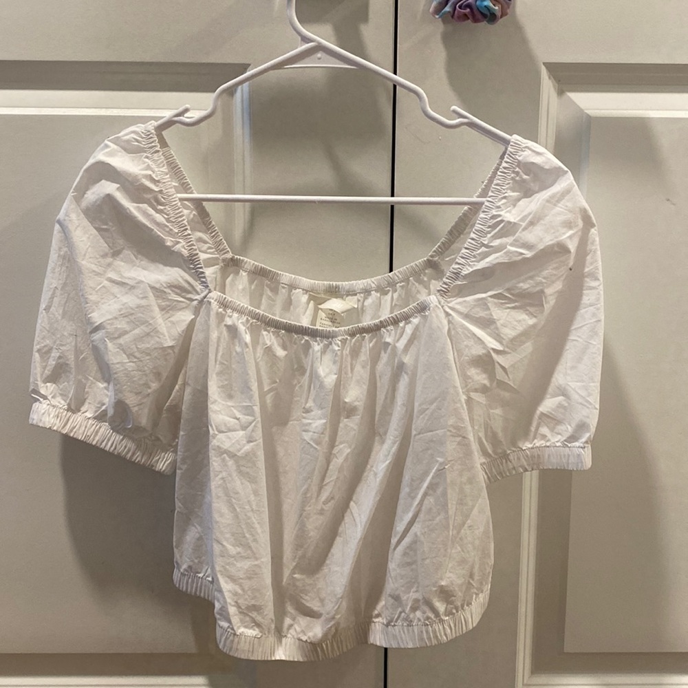Puff sleeve top